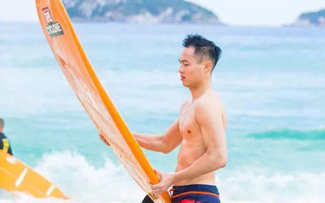 艾玛电动车的后坐垫打不开游戏画面